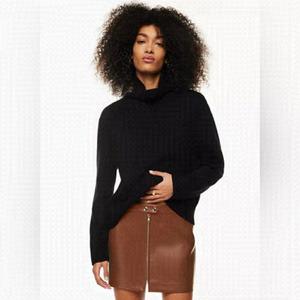 Aritzia Wilfred Cyprie Sweater